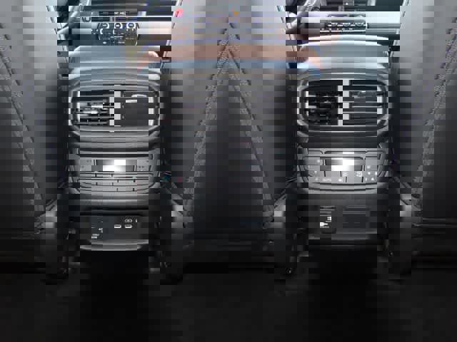 Used 2025 Honda Pilot Elite image 31