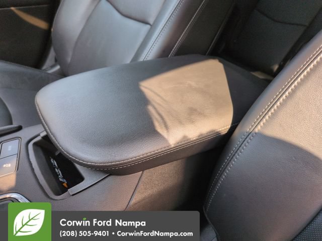 Used 2024 Cadillac XT6 Sport w/ Technology Package AWD/4WD image 19