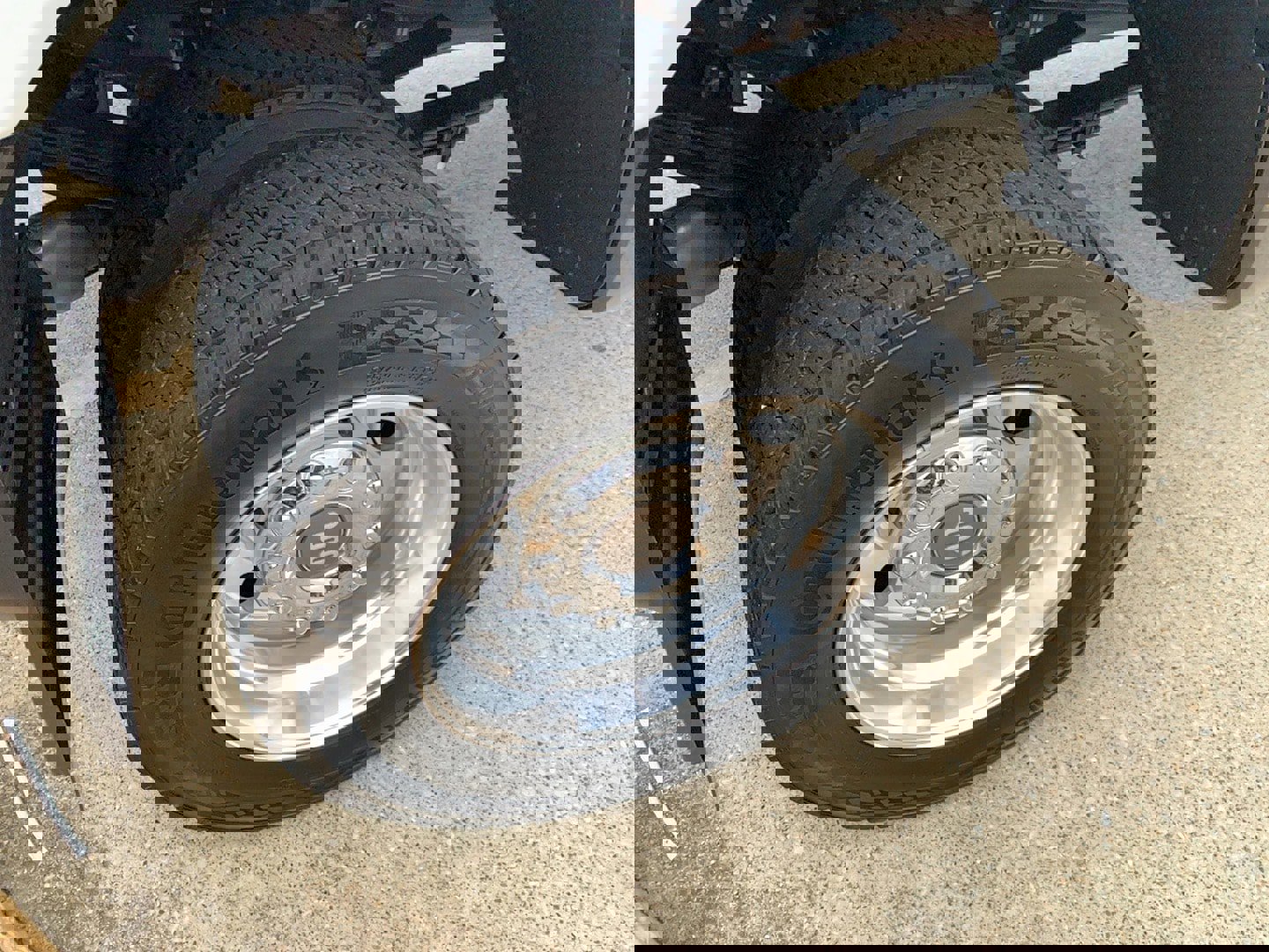 Used 2025 Ford F450 King Ranch w/ FX4 Off-Road Package image 13