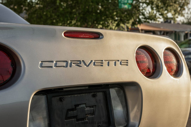 Used 2004 Chevrolet Corvette Z06 w/ Memory Package RWD image 40