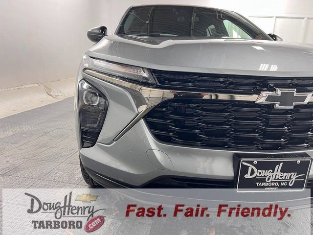 New 2026 Chevrolet Trax RS w/ Sunroof Package image 10