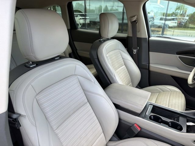 Certified 2024 Lincoln Nautilus Reserve w/ Equipment Group 202A AWD/4WD image 21