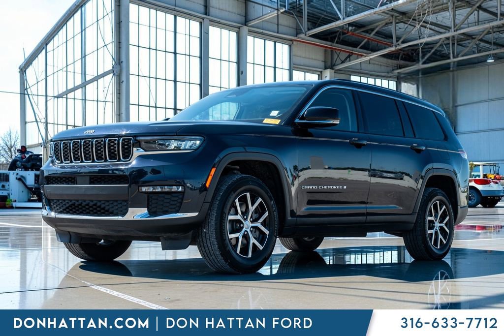 Used 2023 Jeep Grand Cherokee L Limited AWD/4WD image 1