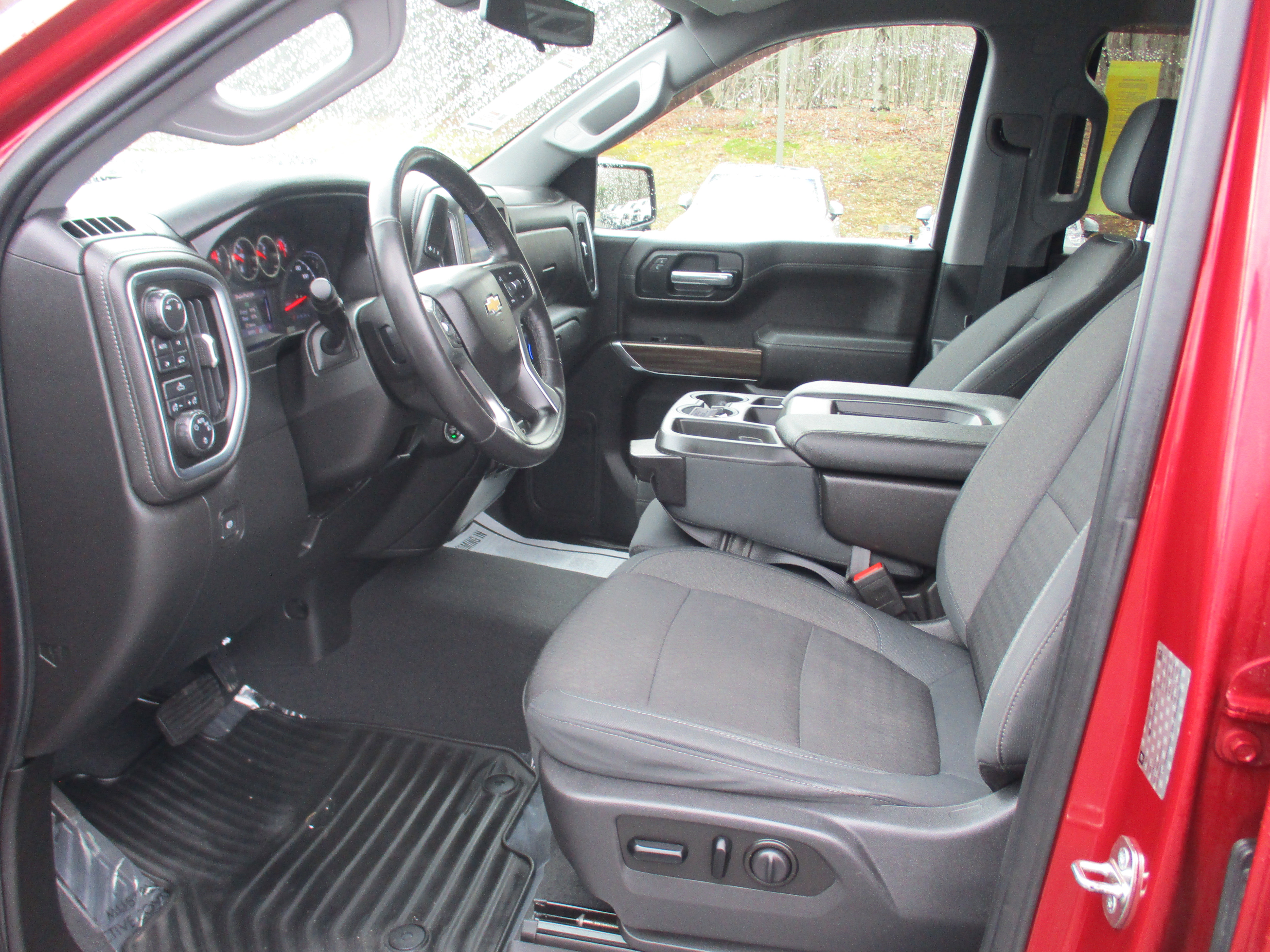 Used 2019 Chevrolet Silverado 1500 LT w/ All-Star Edition image 11