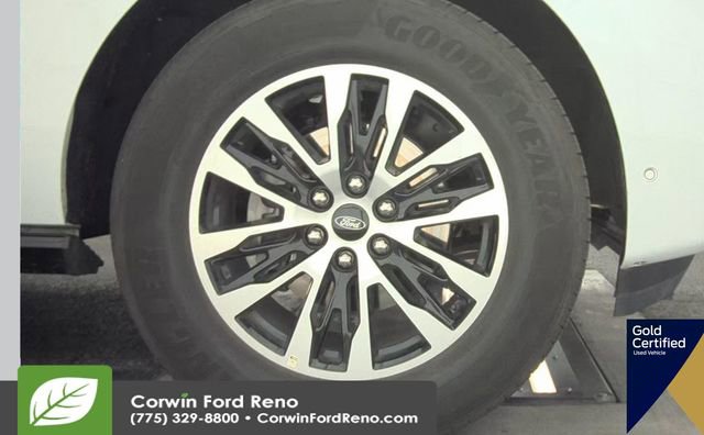 Used 2025 Ford Expedition Max Platinum image 9