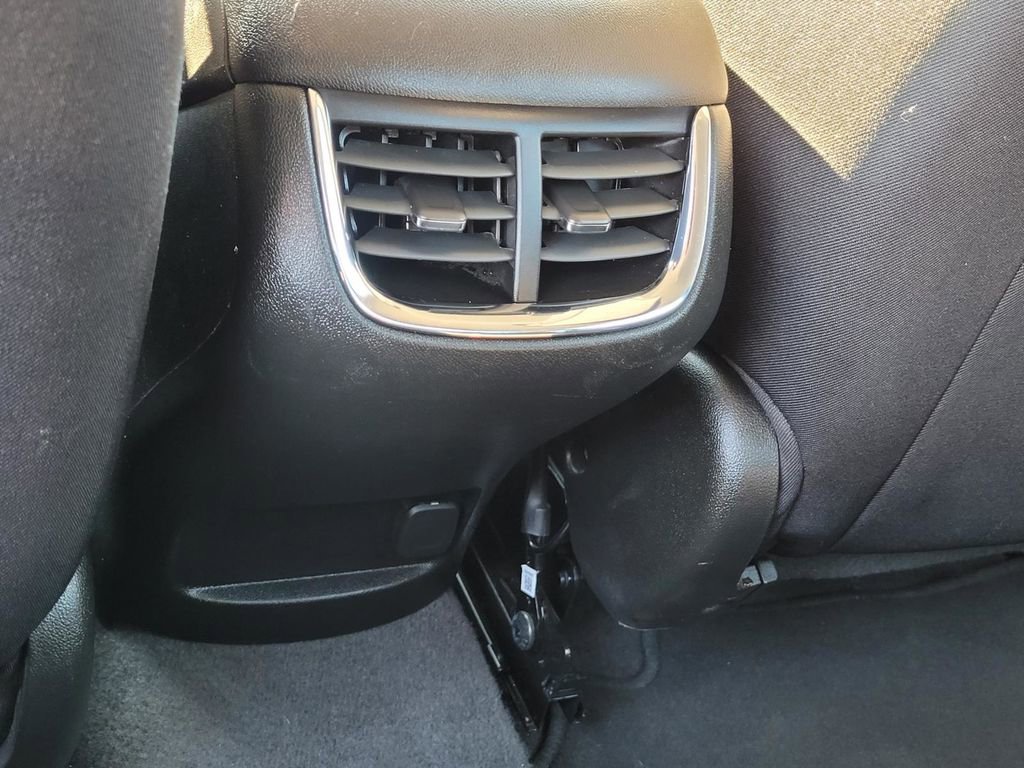 Certified 2024 Chevrolet Malibu LT image 18