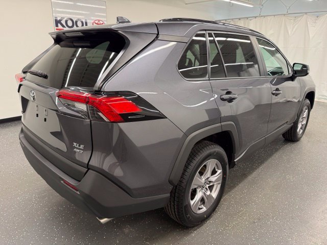 Certified 2025 Toyota RAV4 XLE AWD/4WD image 2