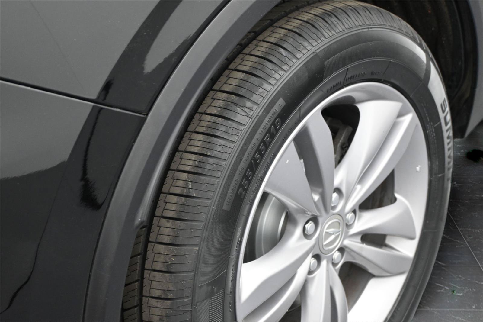 Certified 2023 Acura MDX SH-AWD image 15