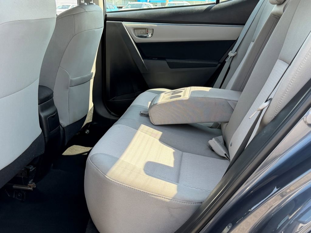 Used 2015 Toyota Corolla LE image 14
