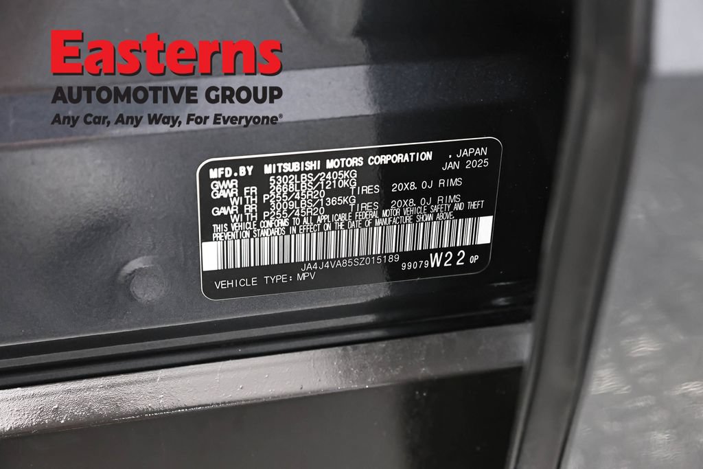 Used 2025 Mitsubishi Outlander SE AWD/4WD image 36