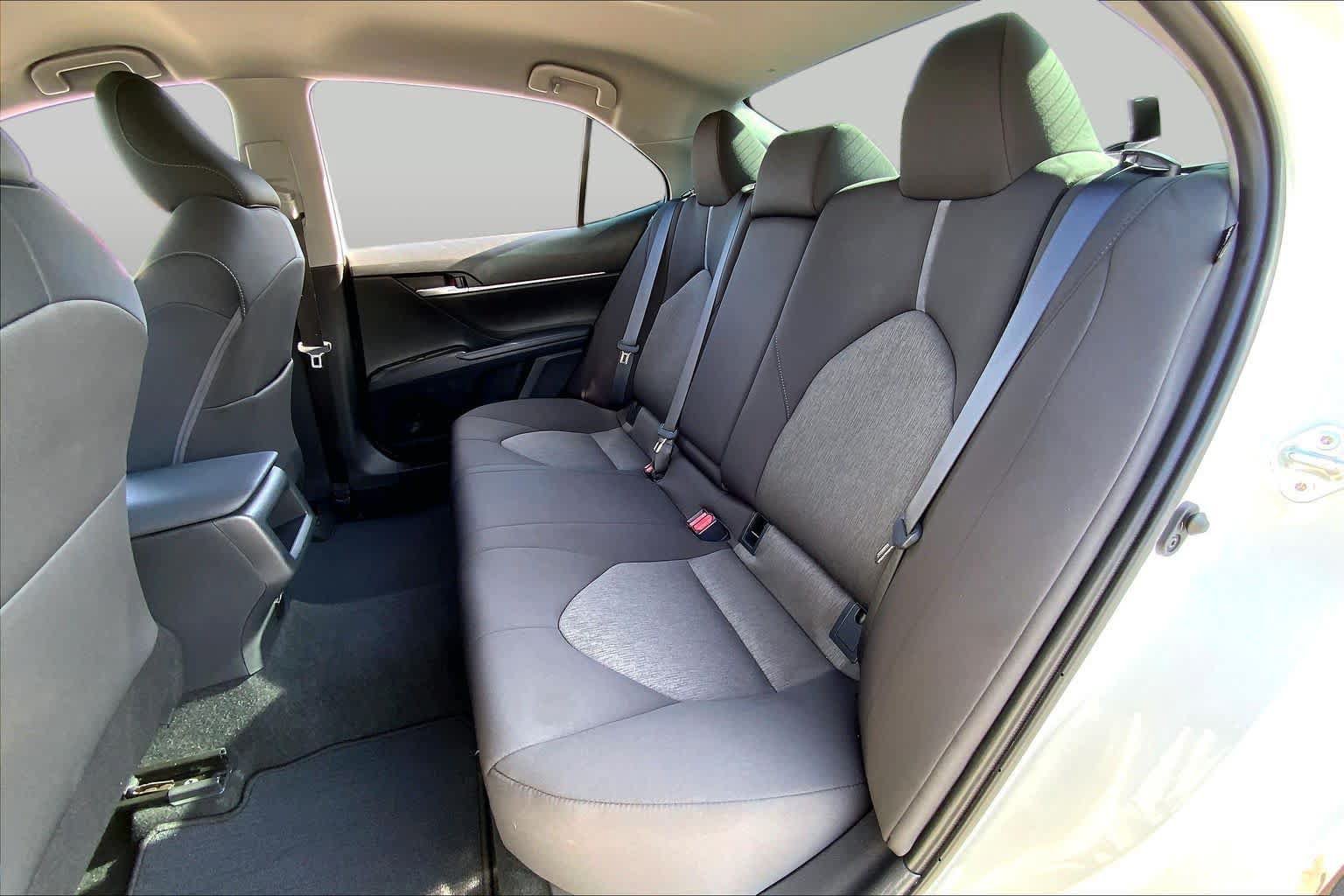 Used 2023 Toyota Camry LE FWD image 20