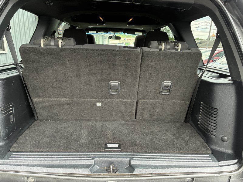 Used 2015 Ford Expedition XLT AWD/4WD image 17