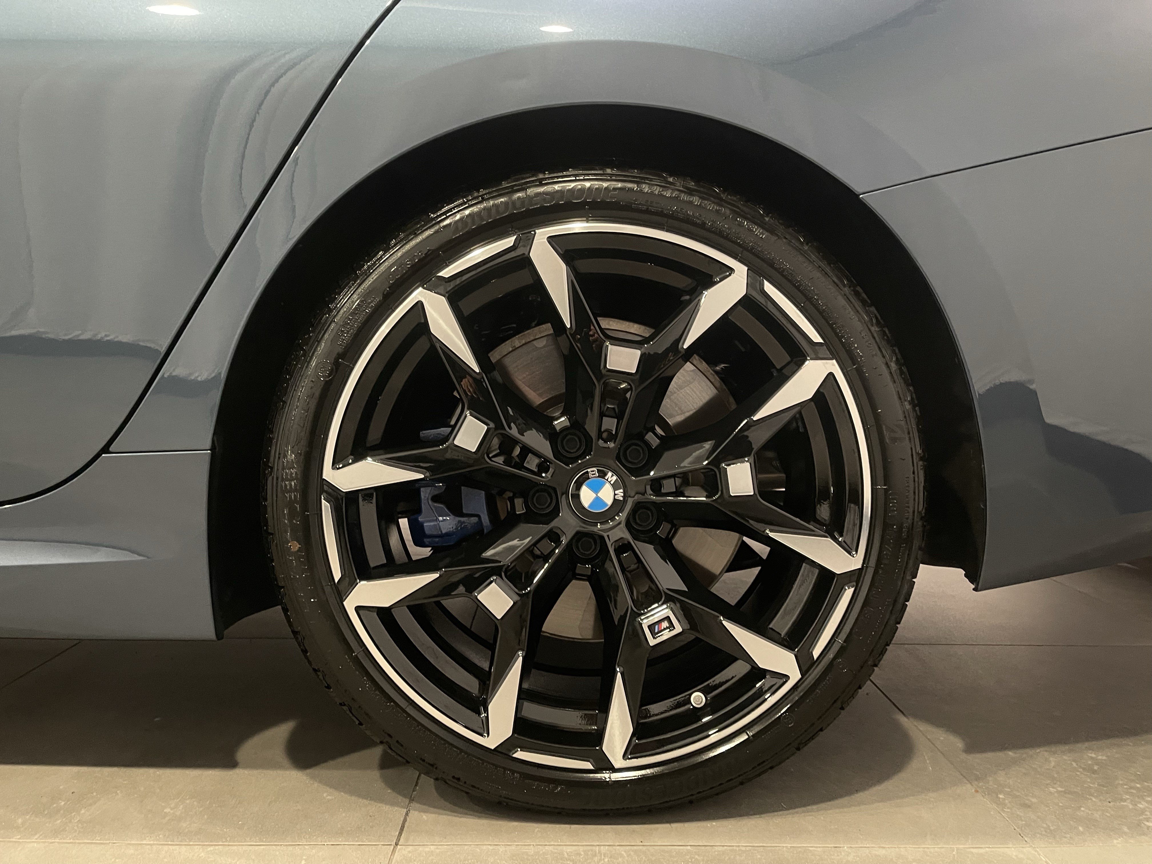 Used 2025 BMW M340i Sedan RWD image 8