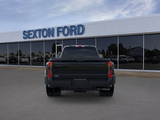New 2026 Ford F450 Platinum w/ FX4 Off-Road Package AWD/4WD image 5