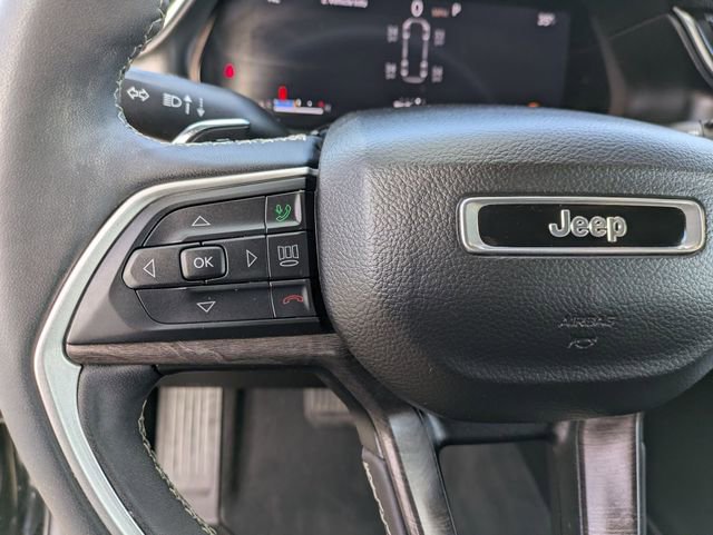 Certified 2023 Jeep Grand Cherokee L Limited w/ Trailer Tow Group (B) image 17