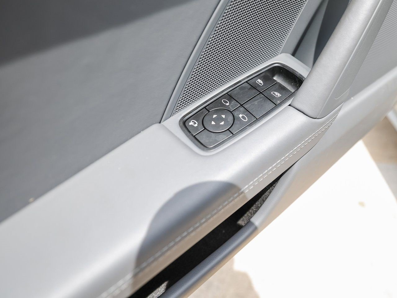 Certified 2024 Porsche 911 Turbo S image 23