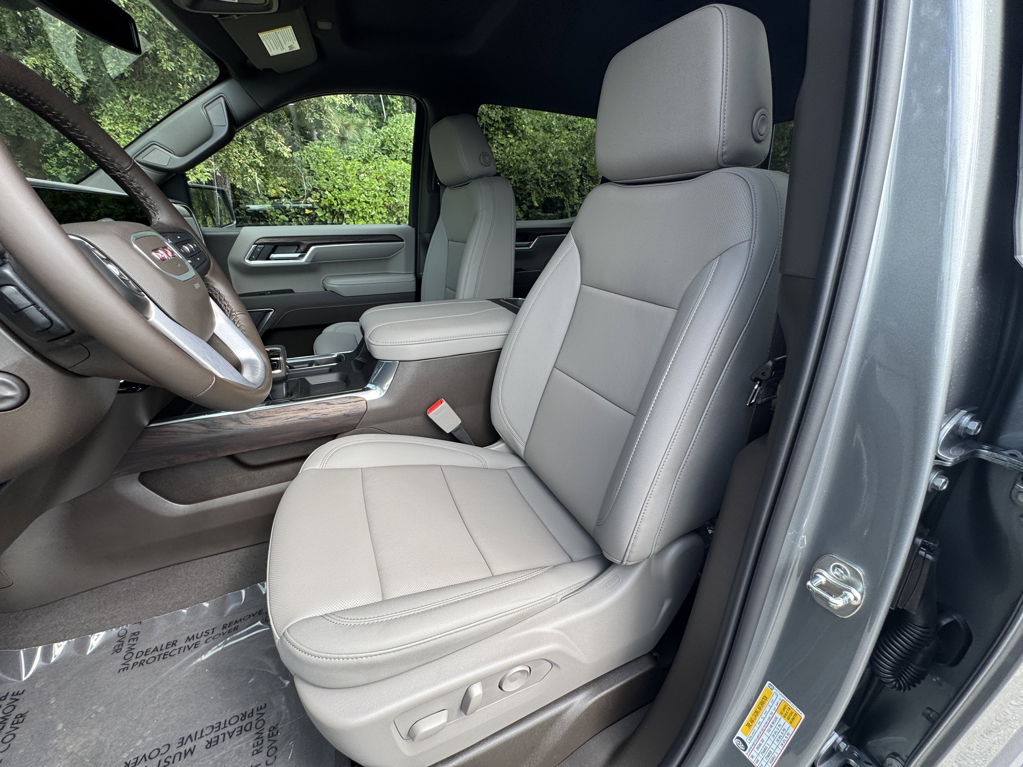 New 2026 GMC Sierra 1500 SLT w/ SLT Premium Plus Package image 19