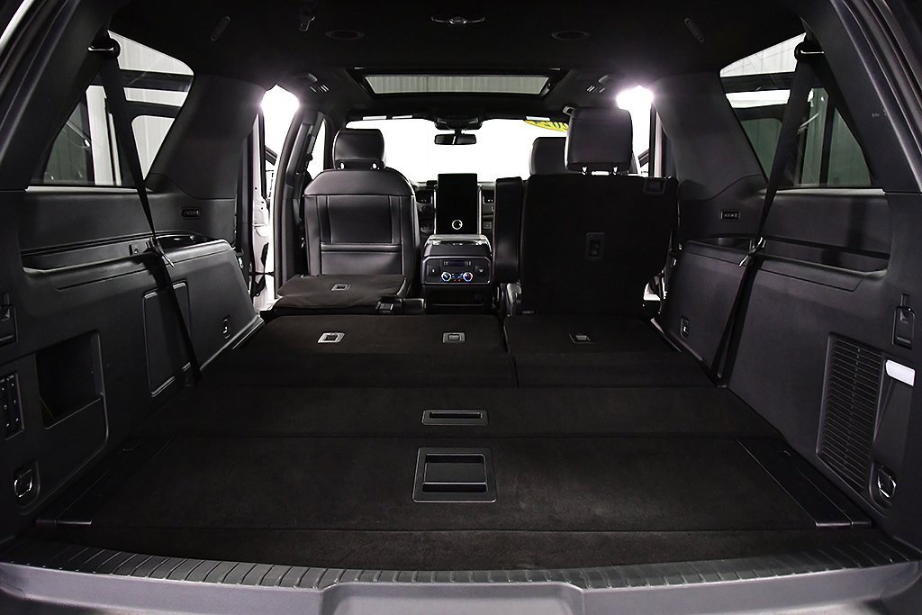 Used 2024 Ford Expedition Max Platinum image 31
