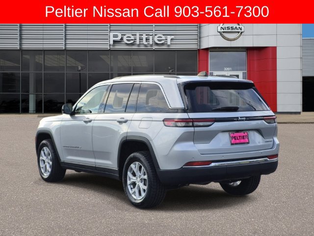 Used 2023 Jeep Grand Cherokee Limited RWD image 4