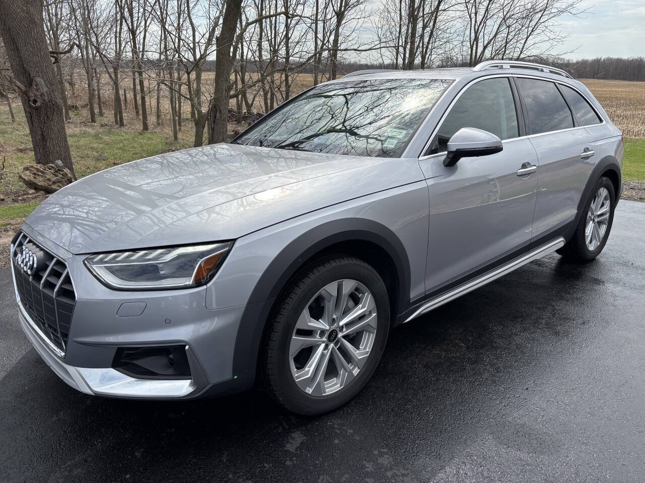 Used 2022 Audi A4 2.0T allroad Premium Plus AWD/4WD image 2