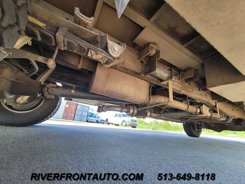 Used 2001 Ford F350 4x4 Regular Cab DRW Super Duty image 39