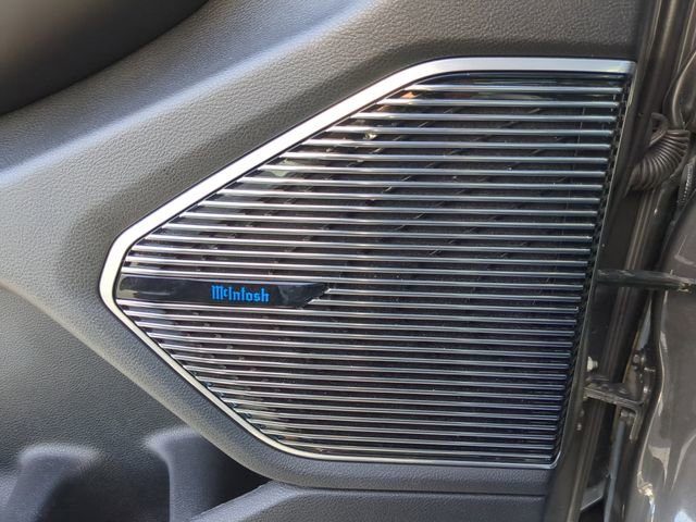 Used 2021 Jeep Grand Cherokee L Overland w/ Luxury Tech Group IV image 23