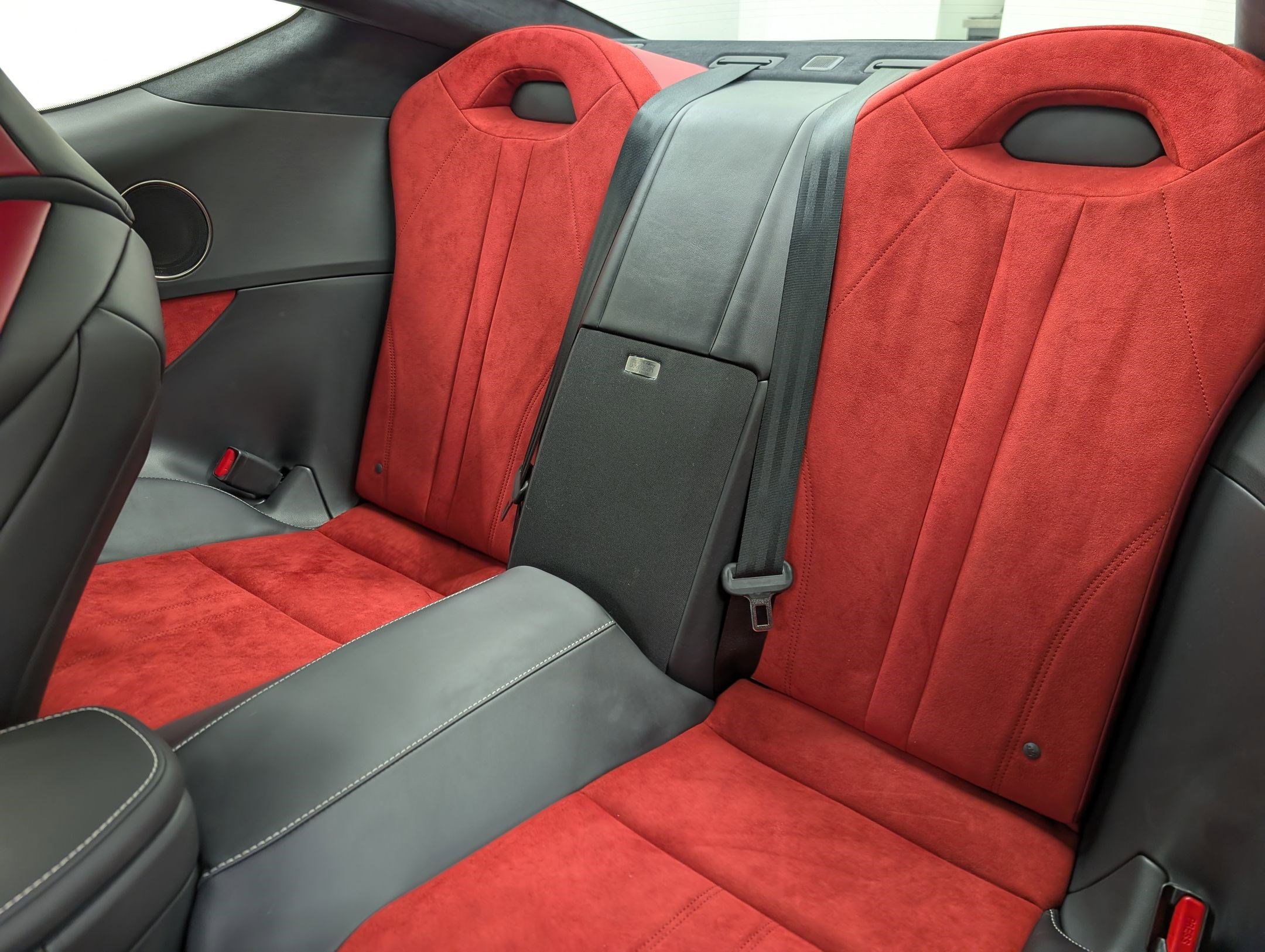 Used 2023 Lexus LC 500 Coupe w/ Performance Package image 20