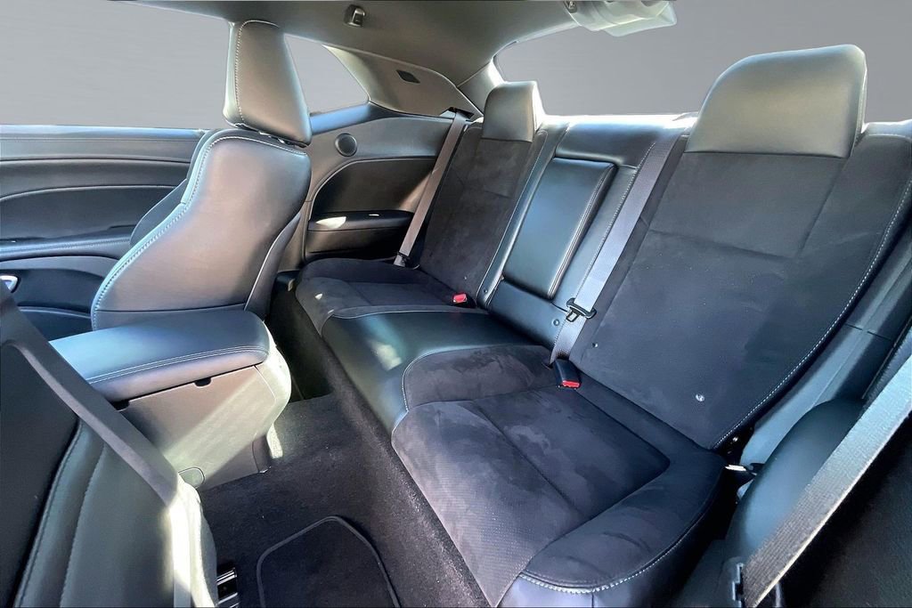 Used 2023 Dodge Challenger R/T w/ Plus Package image 25