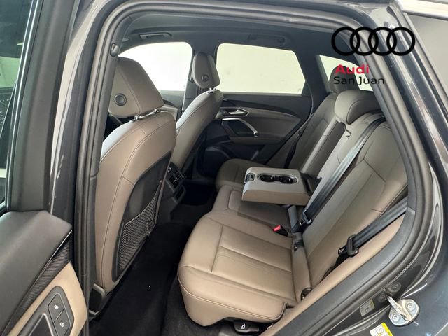 Used 2025 Audi Q5 Premium w/ Convenience Package AWD/4WD image 21