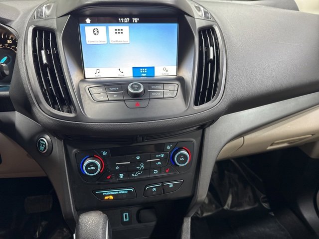 Used 2019 Ford Escape SE image 19