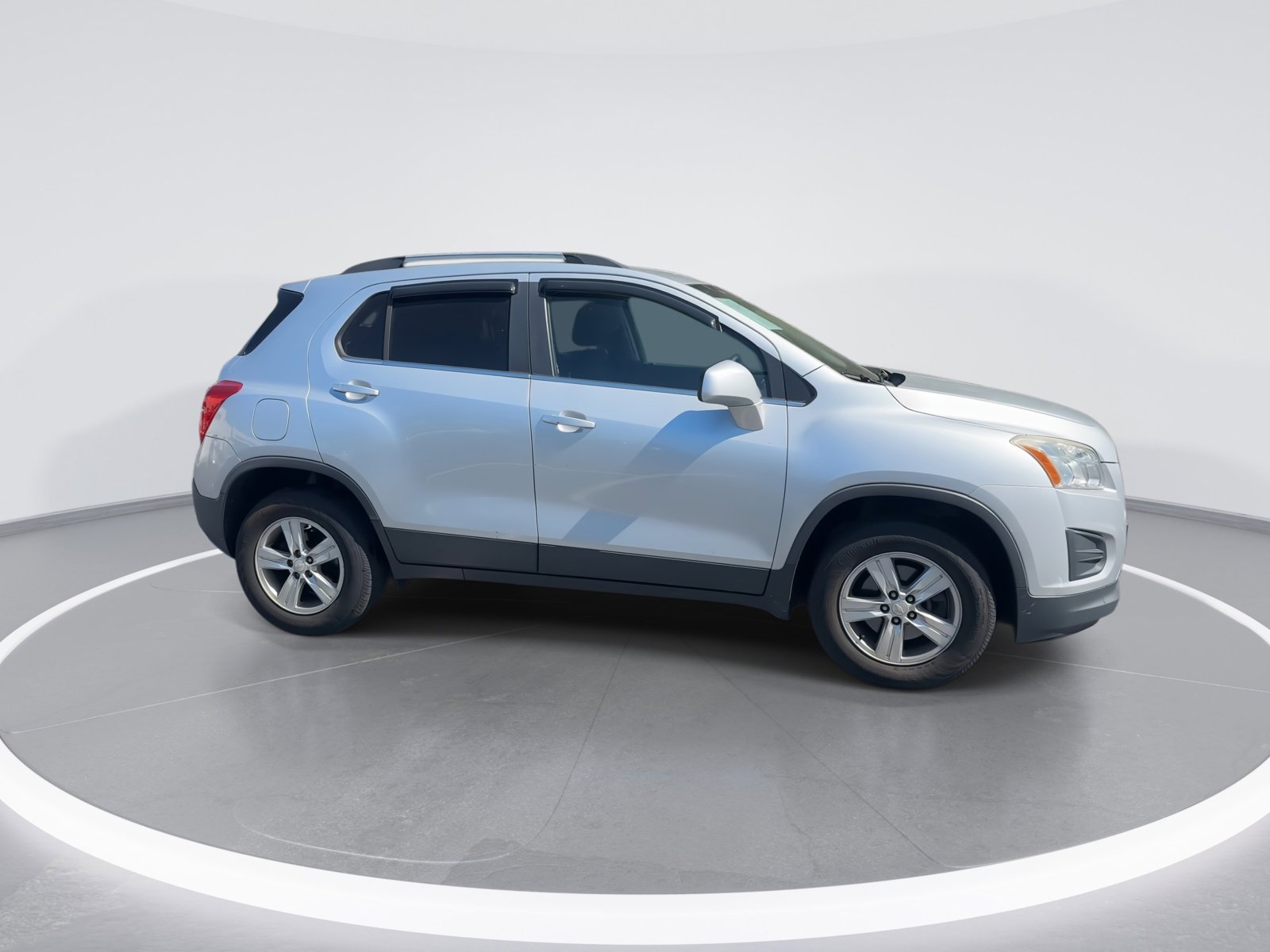 Used 2015 Chevrolet Trax LT image 10