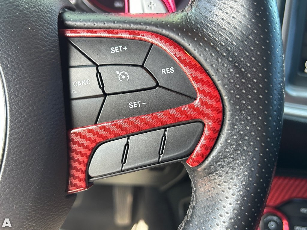 Used 2019 Dodge Challenger R/T w/ Driver Convenience Group RWD image 27