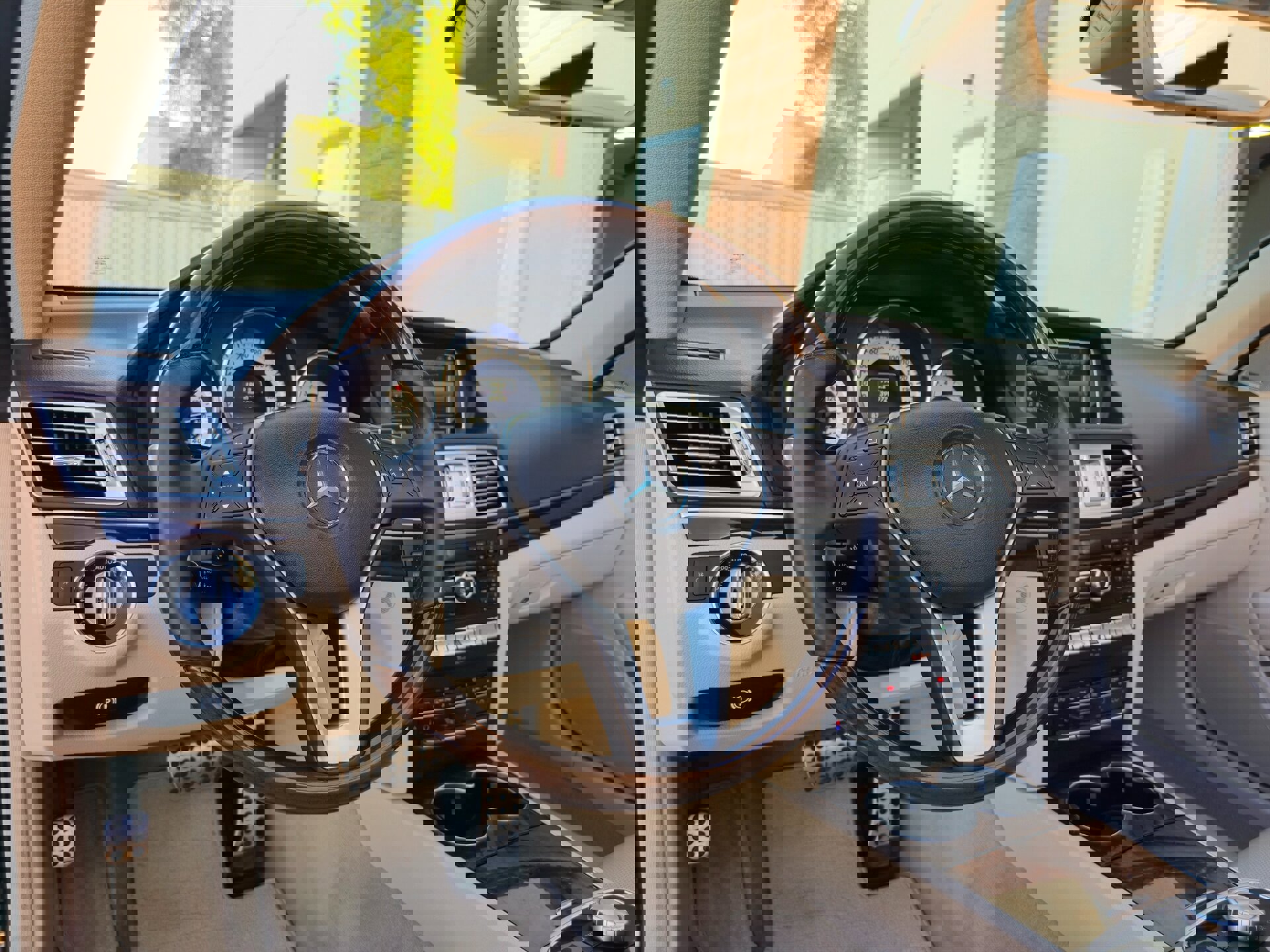 Used 2014 Mercedes-Benz E 350 Cabriolet w/ Premium 1 Package image 18