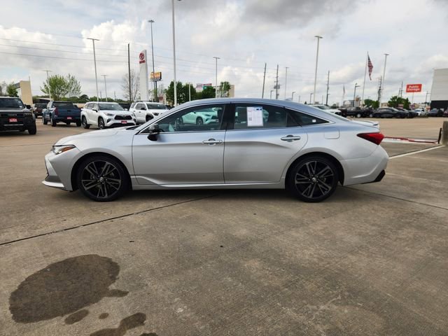 Certified 2021 Toyota Avalon Touring image 4