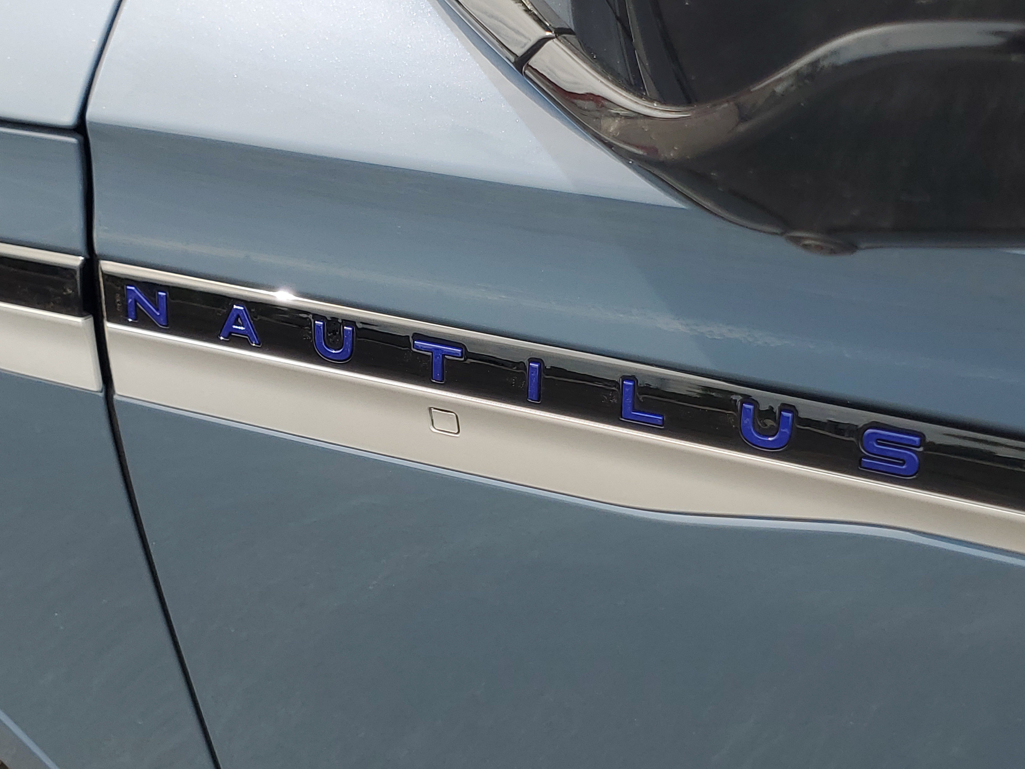 New 2026 Lincoln Nautilus Reserve AWD/4WD image 7