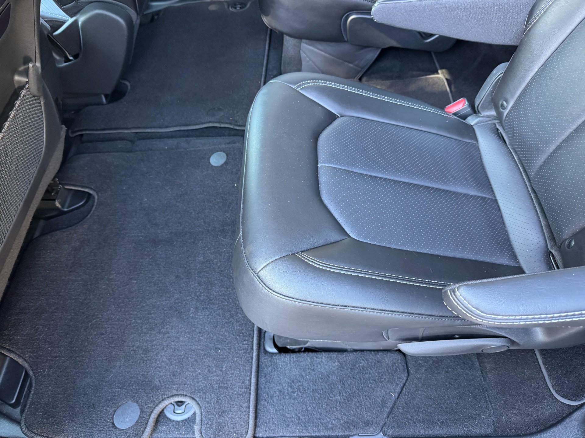 Used 2023 Chrysler Pacifica Touring-L w/ S Appearance Package image 41