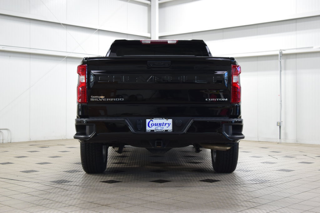 Used 2022 Chevrolet Silverado 1500 Custom AWD/4WD image 7