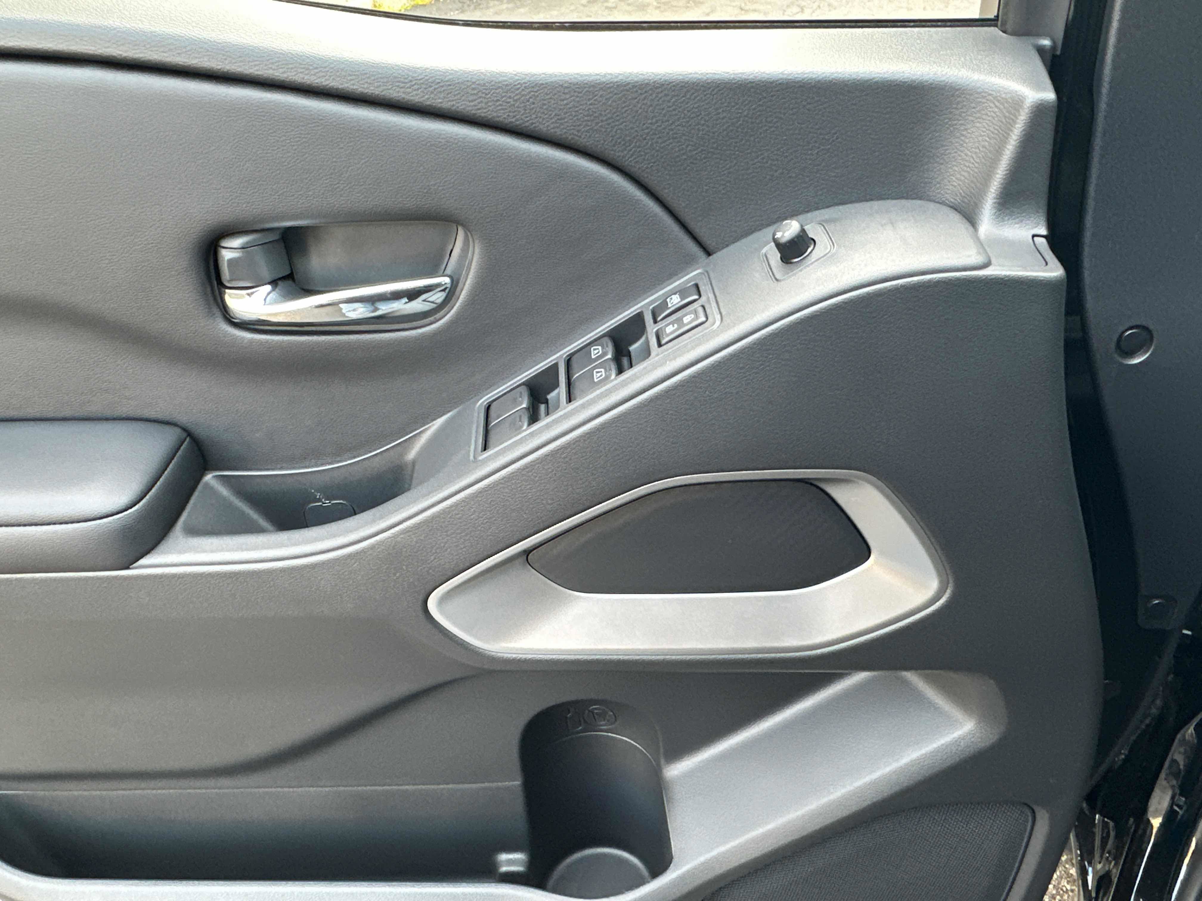 New 2026 Nissan Frontier SV w/ All-Weather Content Package image 17