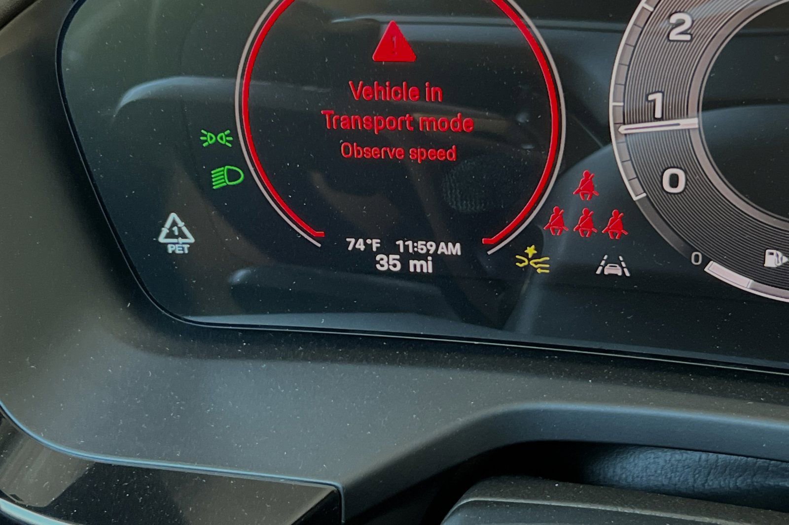 Used 2024 Porsche Panamera 4 image 34