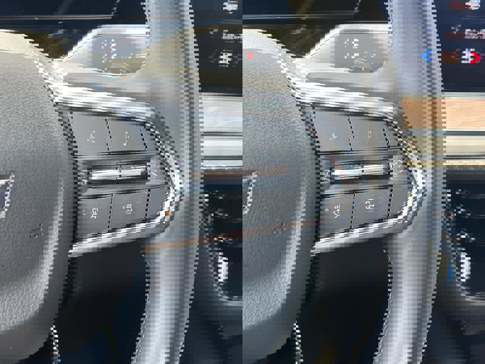 Certified 2025 Chevrolet Suburban Premier w/ Sun And Tow Package image 20