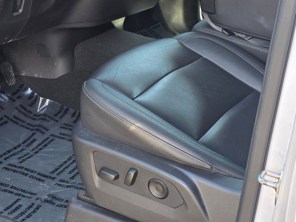 Used 2024 GMC Sierra 1500 SLT image 23