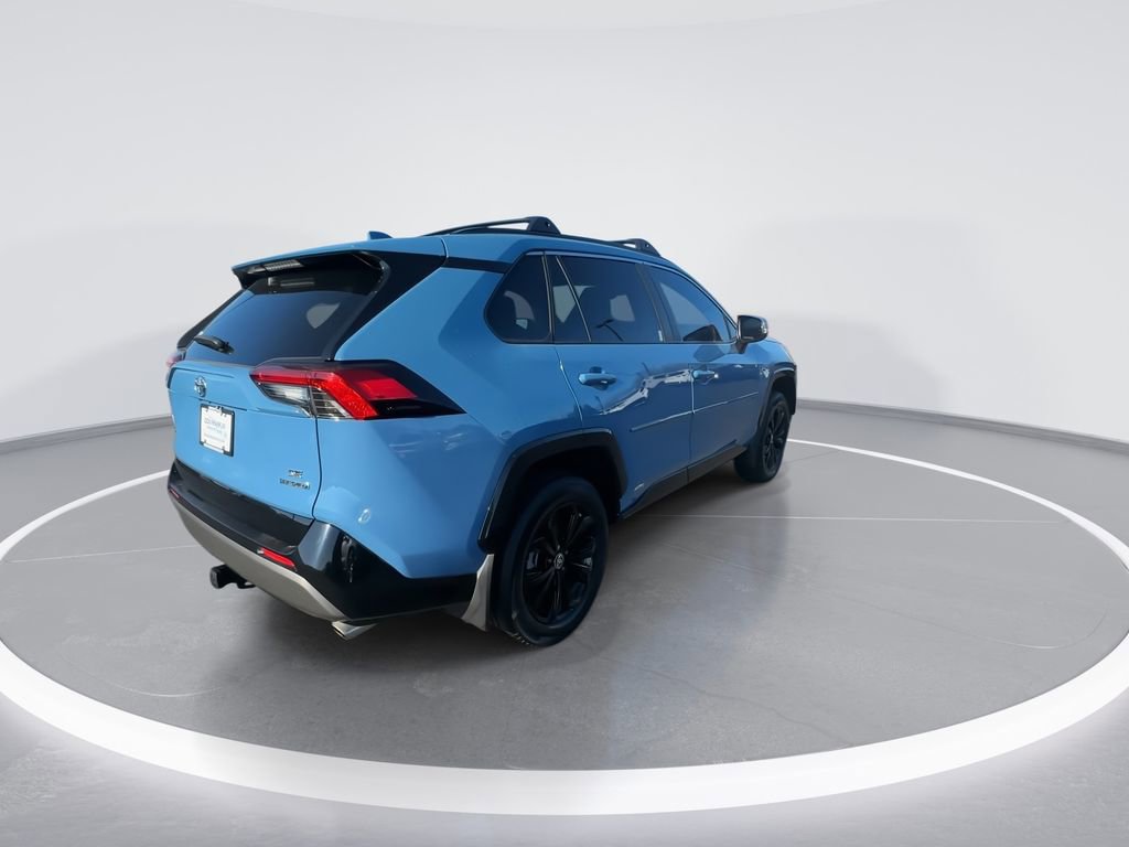 Used 2022 Toyota RAV4 SE w/ Convenience Package AWD/4WD image 8