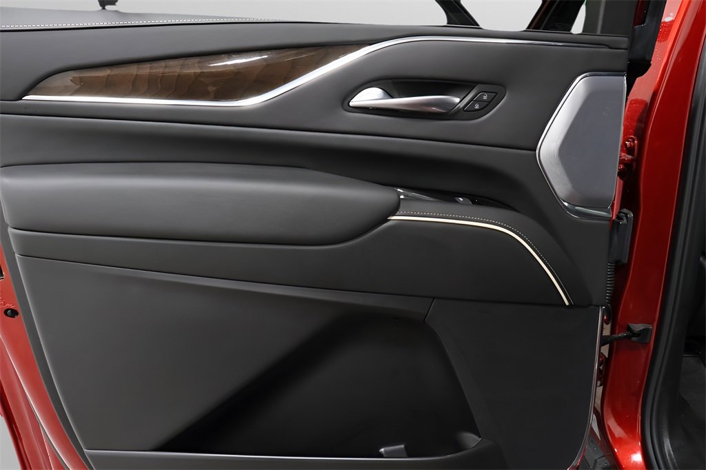 Used 2024 Cadillac Escalade ESV Sport Platinum w/ LPO, ONYX Package image 26