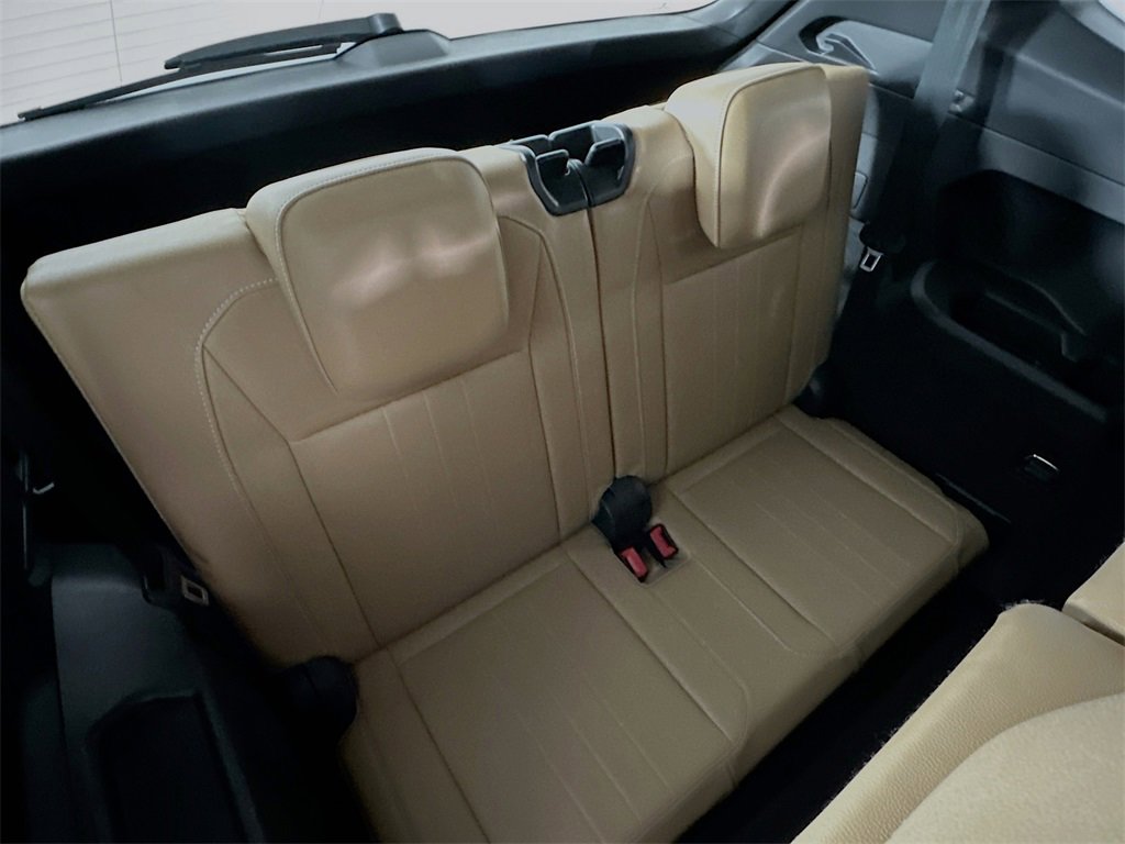 Used 2023 Volkswagen Tiguan SE image 25