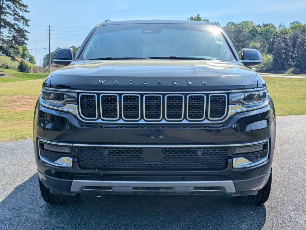 Used 2022 Jeep Wagoneer Series II w/ Premium Group I AWD/4WD image 9