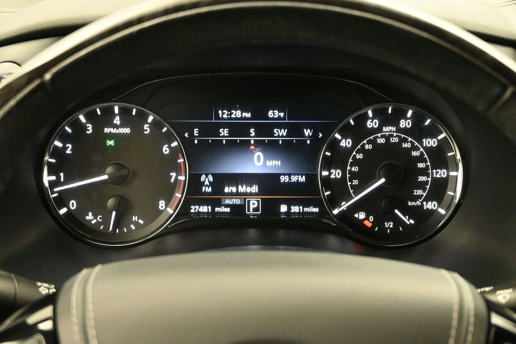Used 2023 INFINITI QX80 Sensory w/ Cargo Package AWD/4WD image 11