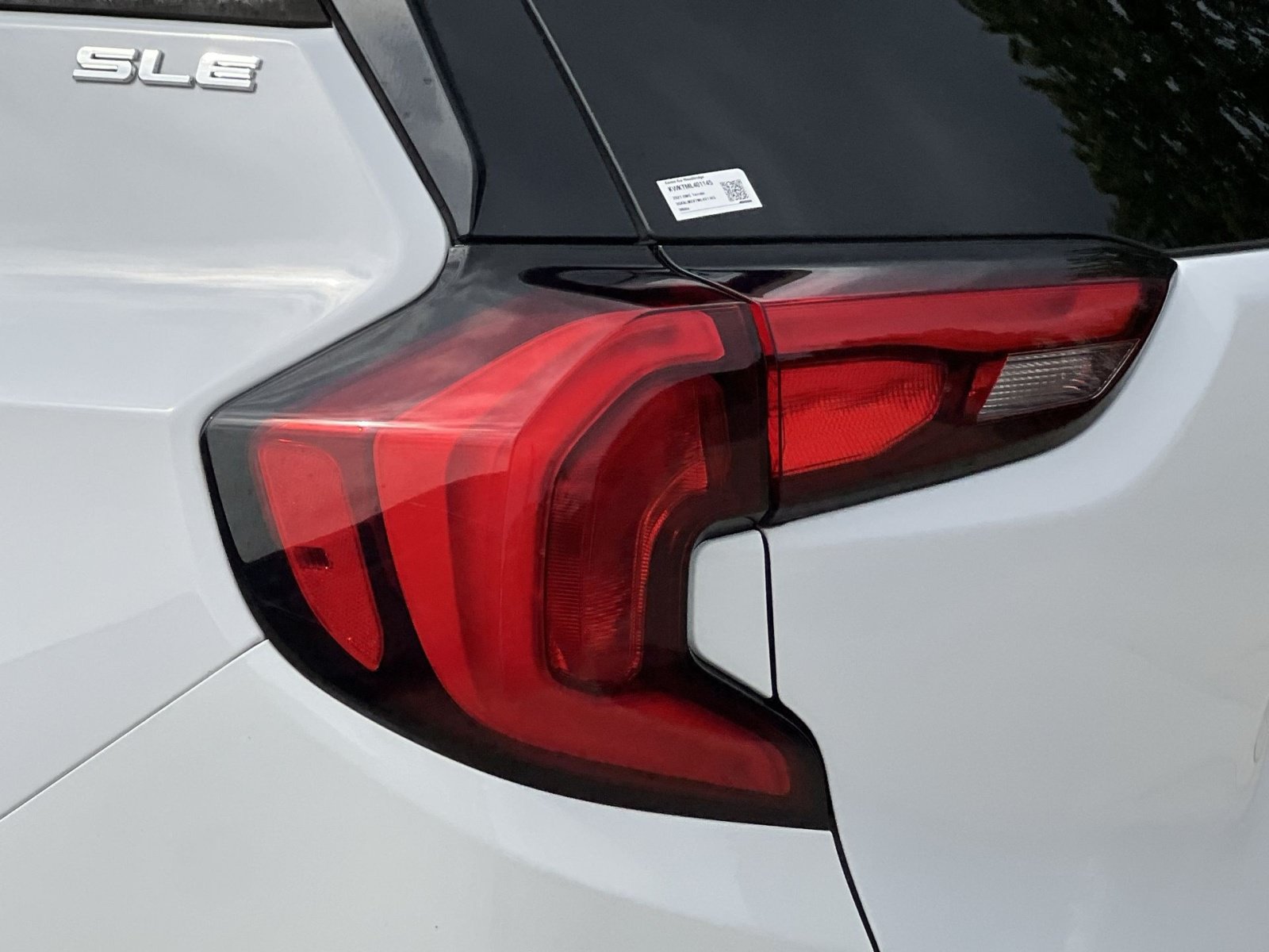 Used 2021 GMC Terrain SLE FWD image 14