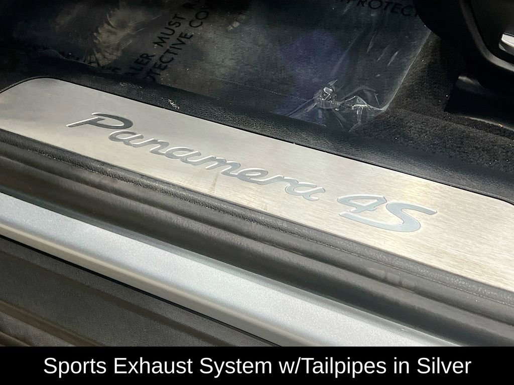 Used 2017 Porsche Panamera 4S image 17