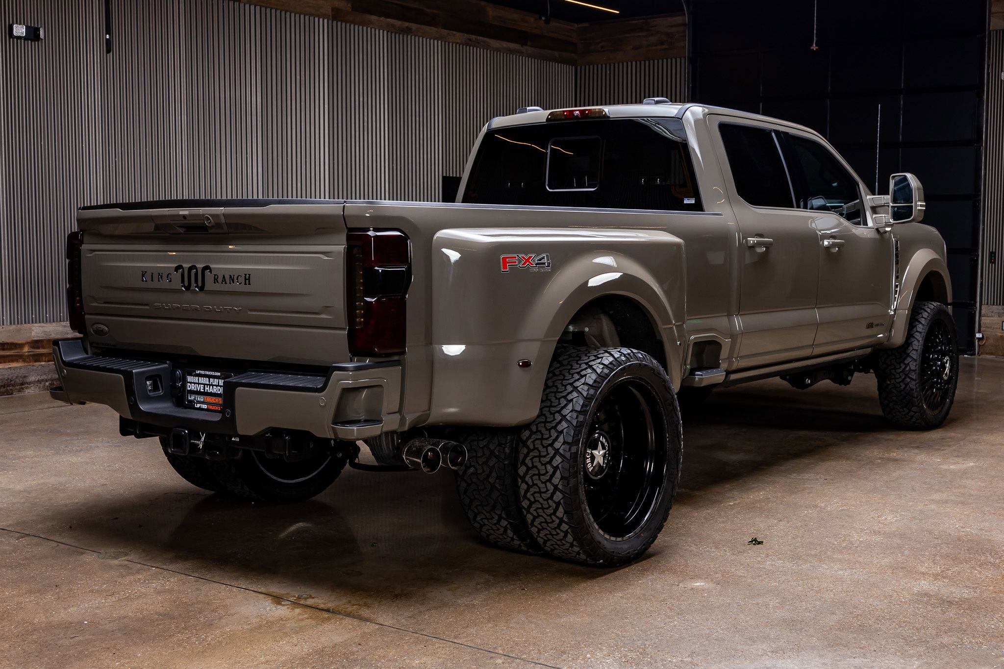 Used 2026 Ford F450 King Ranch w/ Chrome Package image 10