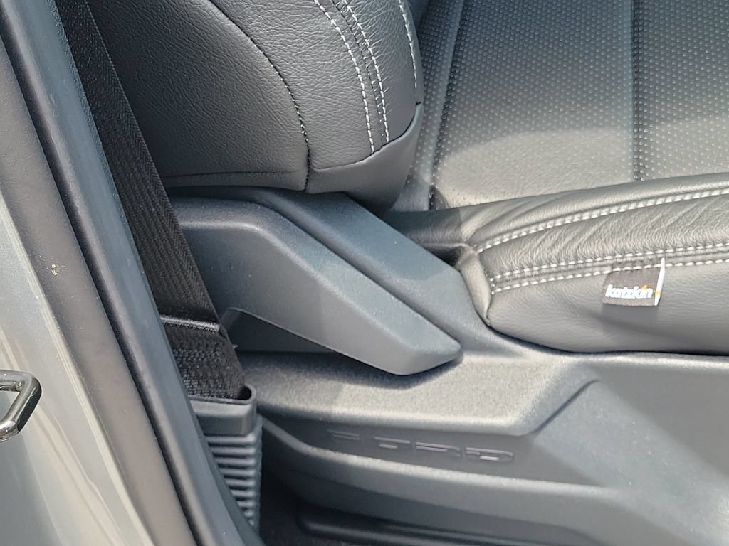 Used 2024 Ford F150 XL RWD image 15